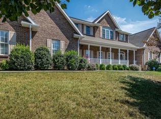 1010 Hackberry Dr, Jonesborough, TN 37659