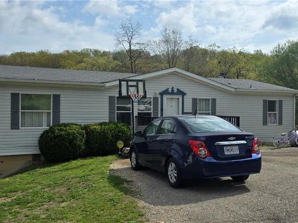 3347 Lakewood Shores Dr, Sunrise Beach, MO 65079