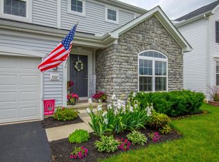 332 Linda Lee Ln, Lewis Center, OH 43035
