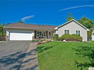 256 Ellen Pl, Jericho, NY