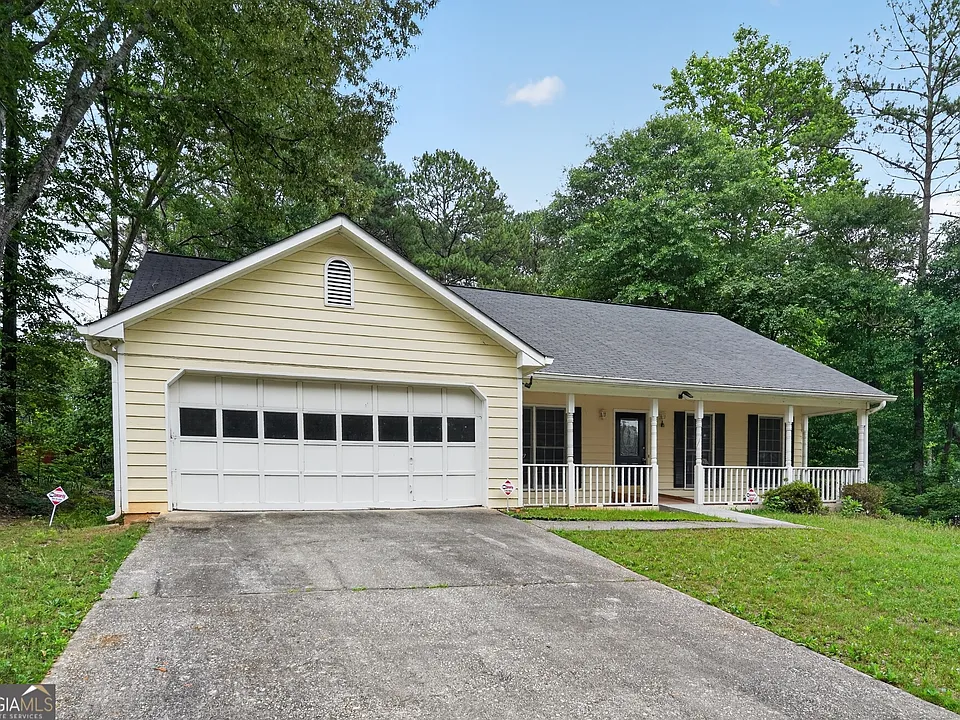 1990 Hutton Dr