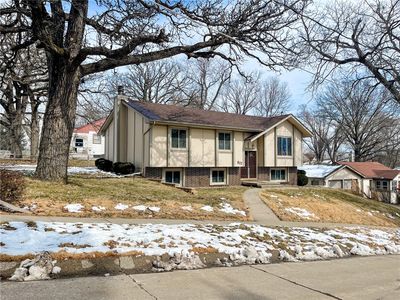 517 Gray St, Des Moines, IA, 50315