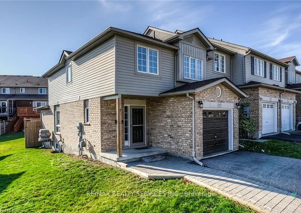 317 Briarmeadow Dr