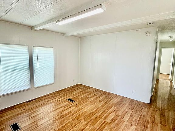 3rd image of 3544A W 15th St