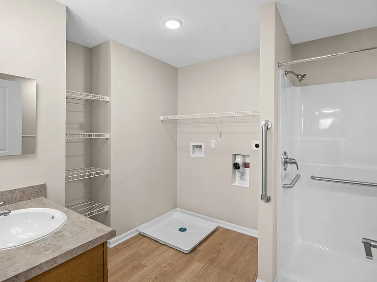 Sparrow Ridge — Photo 14