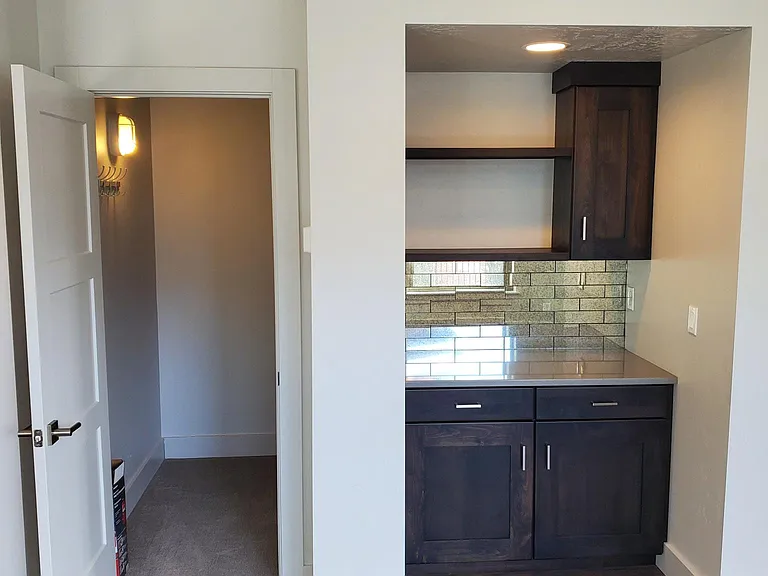 4422 E Rivernest Dr — Photo 9