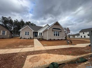 22040 Mulligan Pkwy, Athens, AL 35613