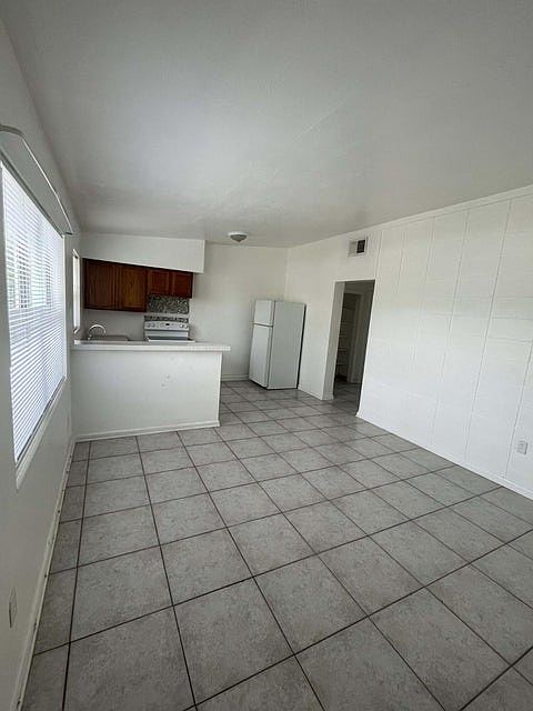 2nd image of 355 Lee Ave #1