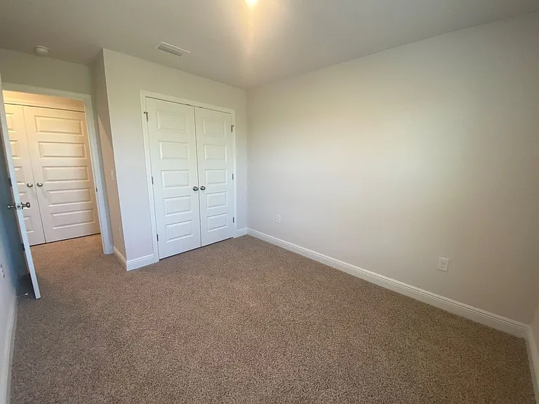 1647 Caleigh Ct — Photo 13