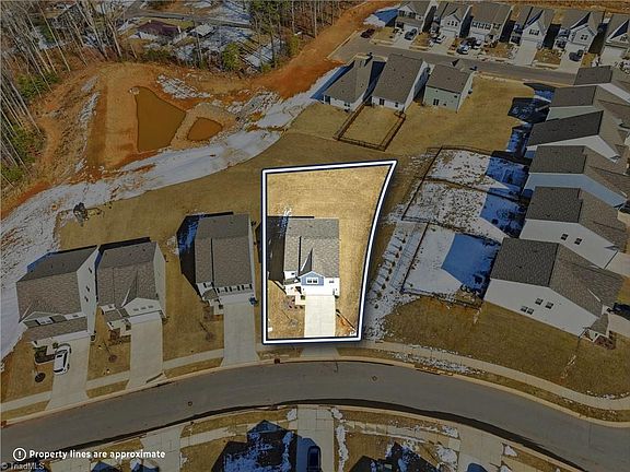 2nd image of 2949 Legacy Ridge Ln