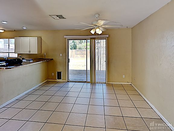 4th image of 2242 E Juanita Ave