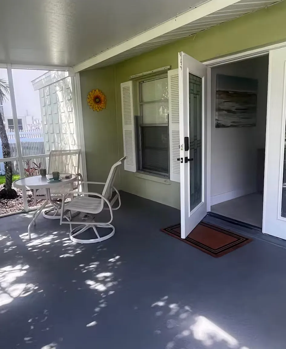 3 bed, 1200 sqft, $5,000 — Photo 4