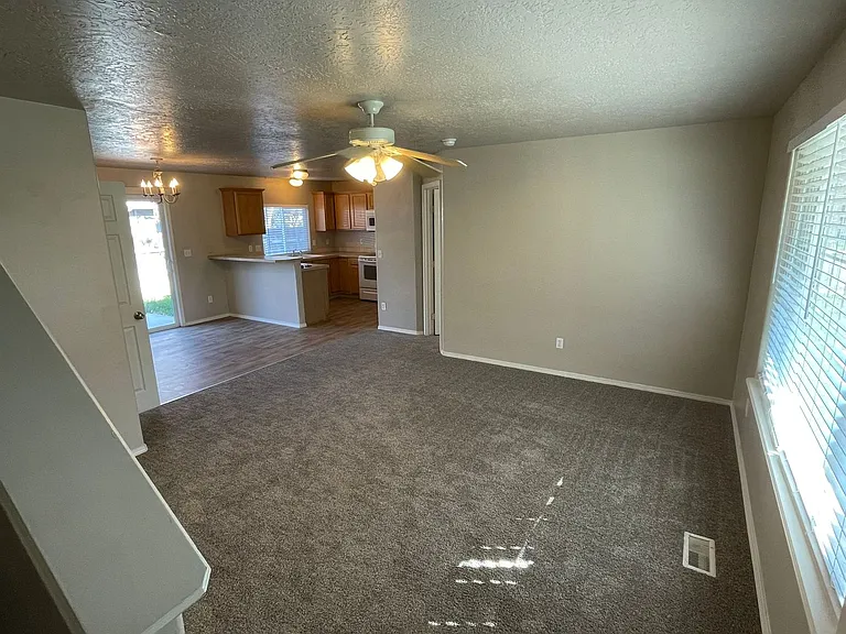 10806 W Heartwood St — Photo 17