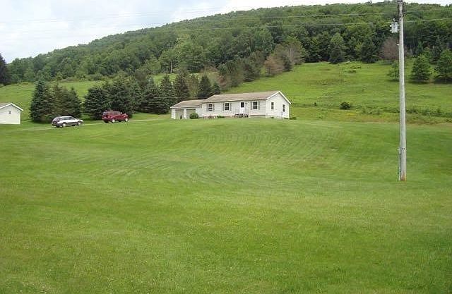 2nd image of 474 Terry Clove Rd