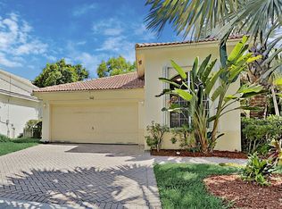 5018 Heron Ct, Coconut Creek, FL 33073