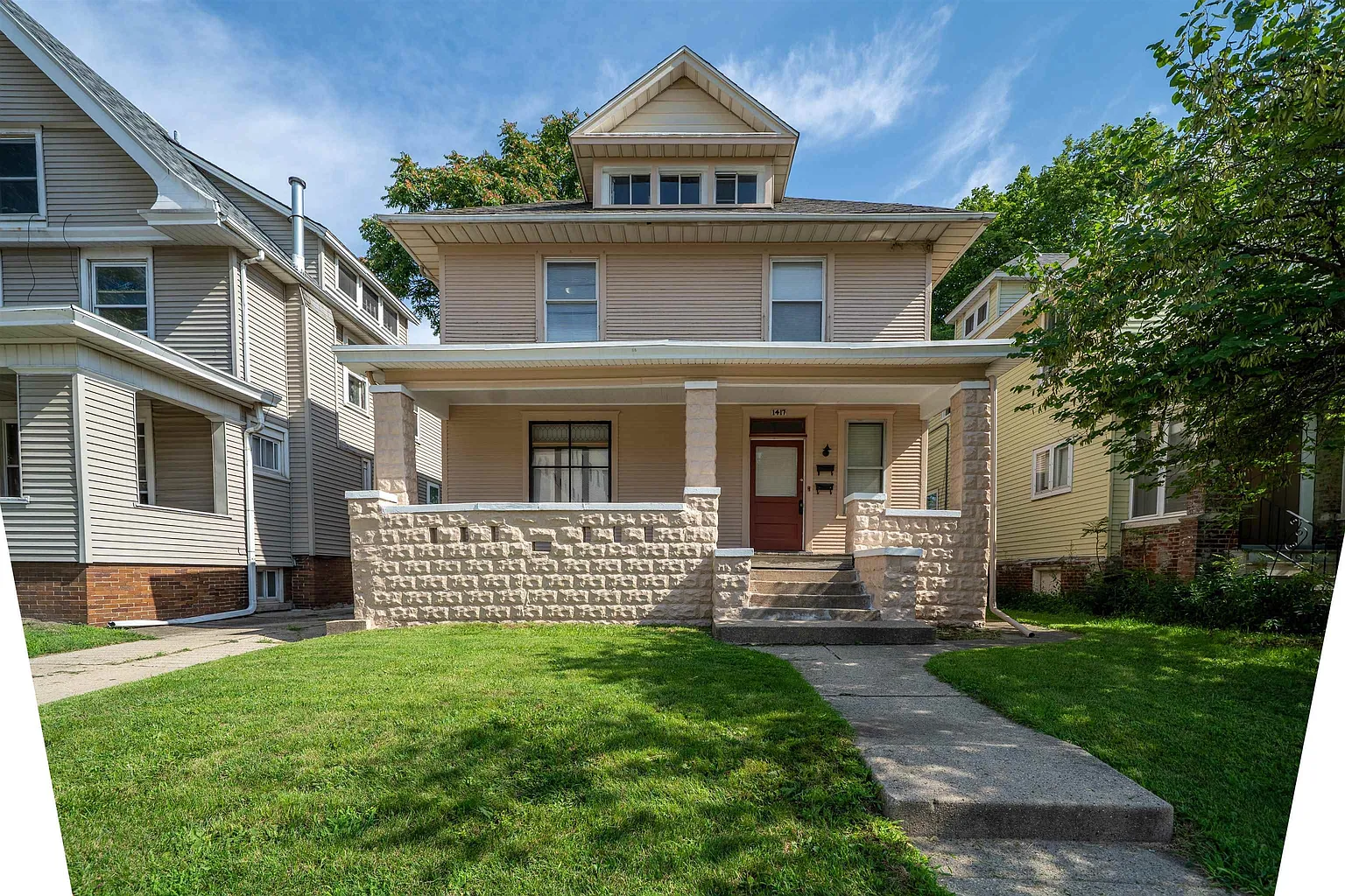 1417 W Main St photo 1