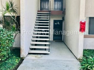 17562 Vandenberg Ln APT 4, Tustin, CA 92780