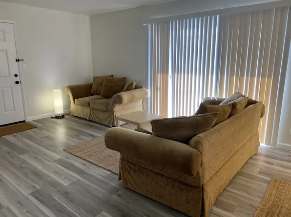 10162 Park Cir W, Cupertino, CA 95014