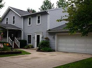 9750 Smith St, Lake City, PA 16423