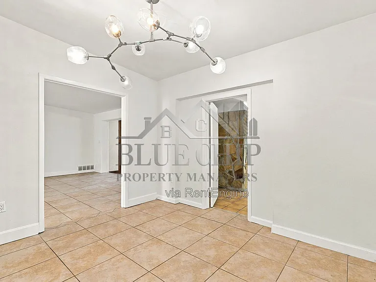 6714 Nina Rosa Dr — Photo 16