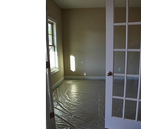 3rd image of 2537 Reynolds 19