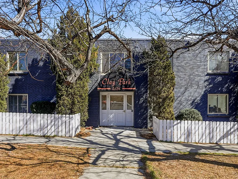 2526 N Clay St #3 — Photo 12