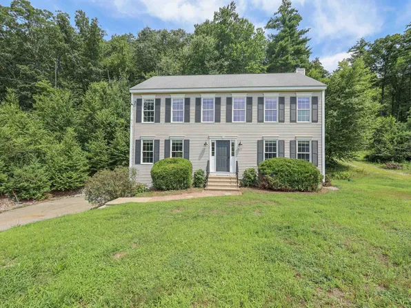 222 Badger Hill Drive, Milford, NH 03055