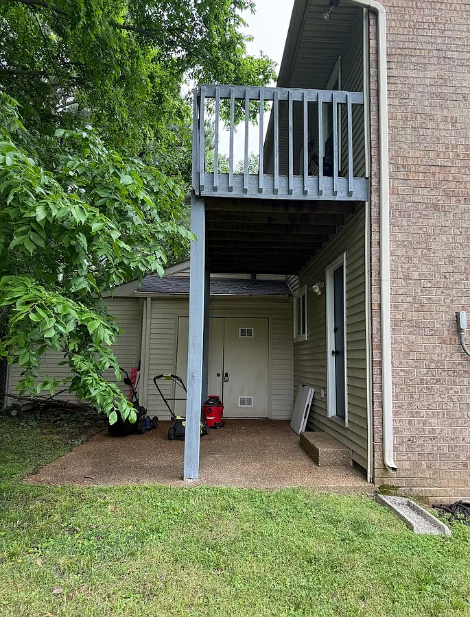 2 bed, 2.5 bath, 1330 sqft, $2,195 — Photo 3