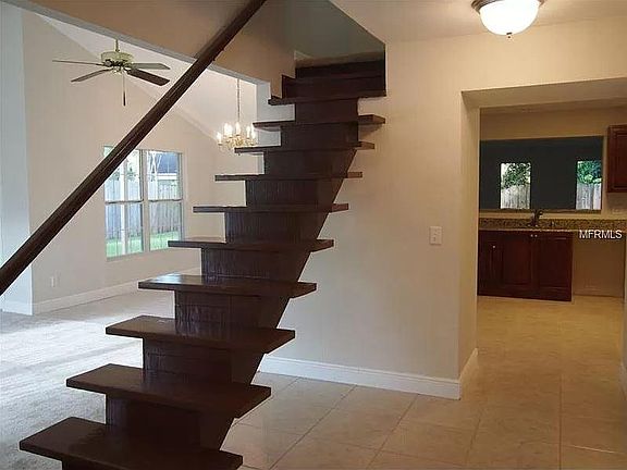 3rd image of 7506 Clearview Dr