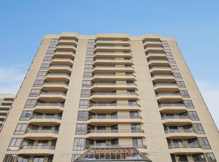 900 Wilson Rd N #1202, Oshawa, ON L1G7T2