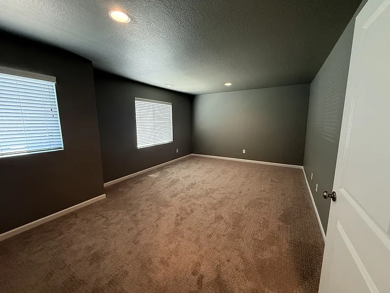 17539 SE Acadia St — Photo 31
