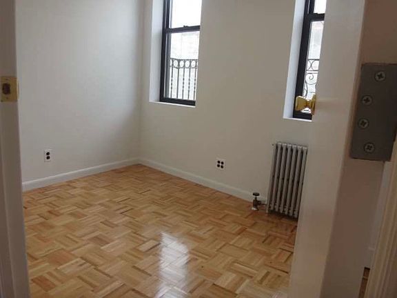 2nd image of 365 Broome St #3/4