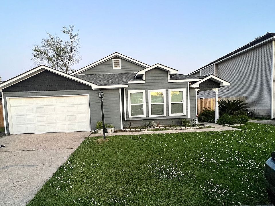 1st image of 261 Jeffer Dr