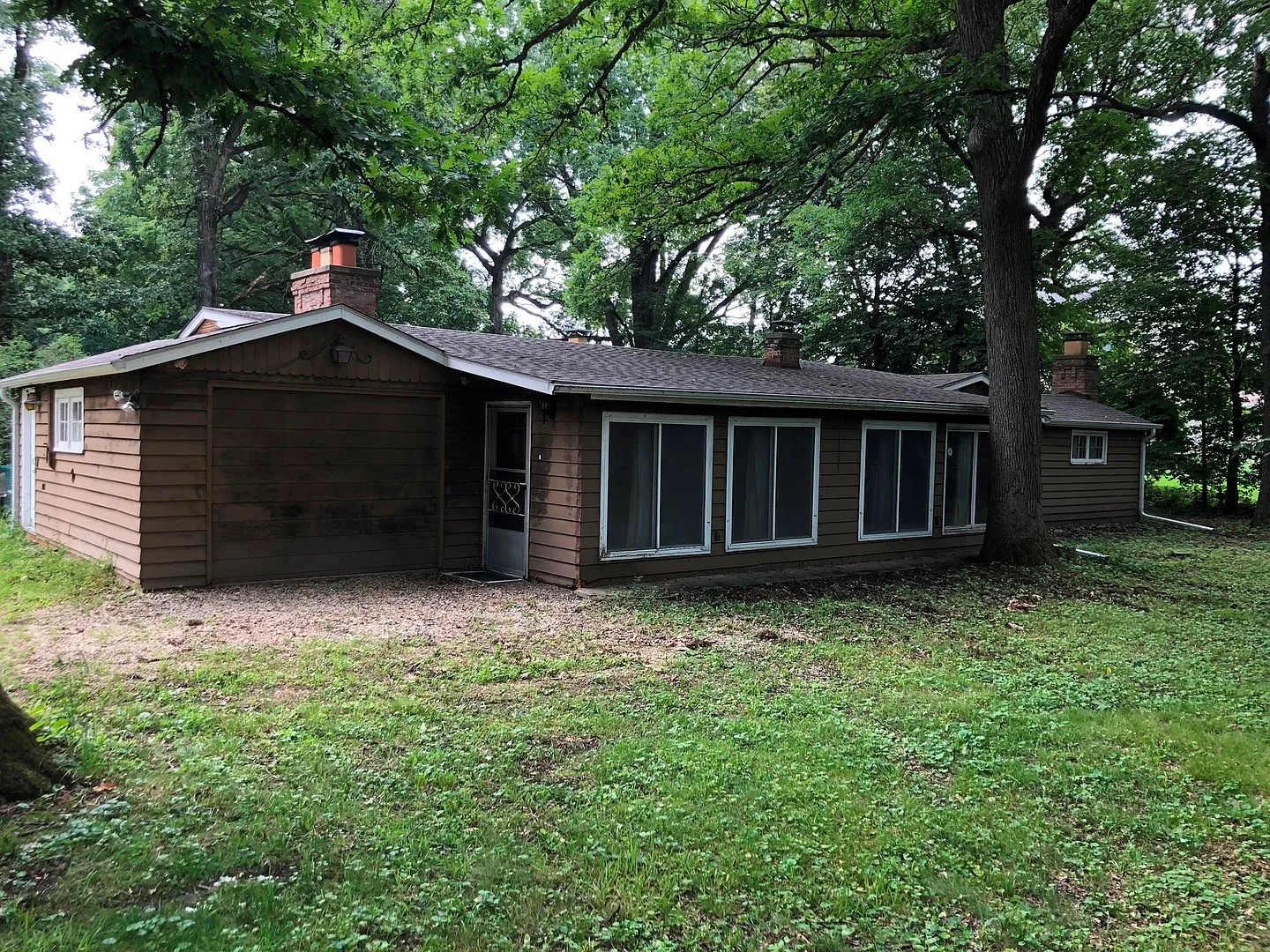 615 Highland Ave photo 1