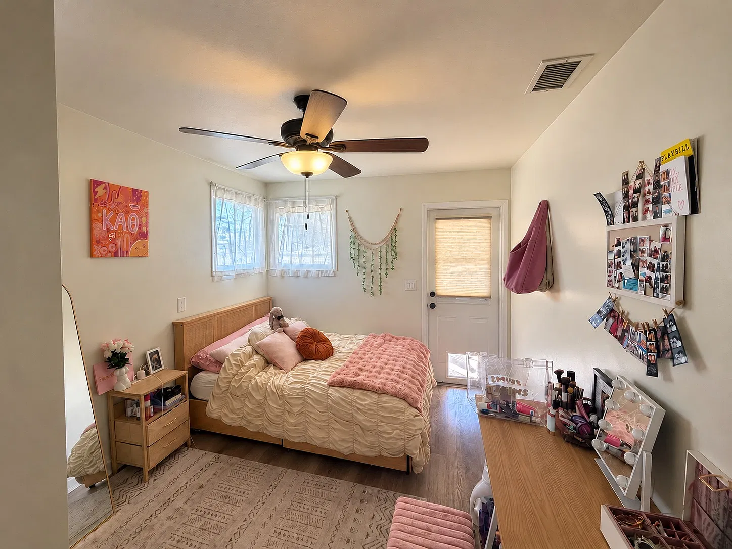 4 bed, 1164 sqft, $5,700 — Photo 3