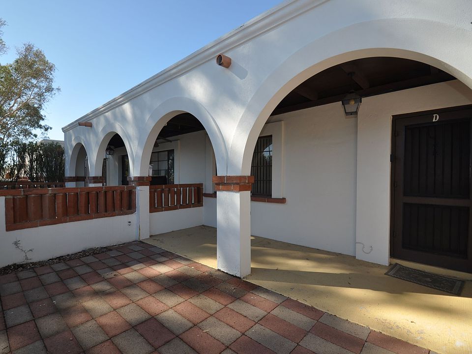 FRONT PATIO_11232022