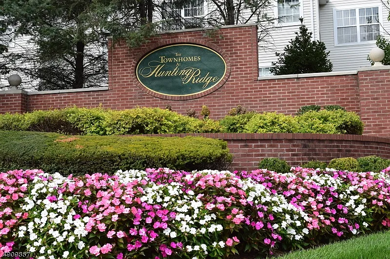 121 Cardigan Ct