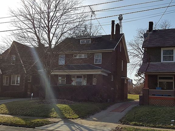 3rd image of 22 Wesley Ave