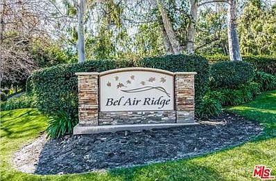 1st image of 3023 Greentree Ct