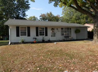1476 Imperial Ave, Galesburg, IL 61401
