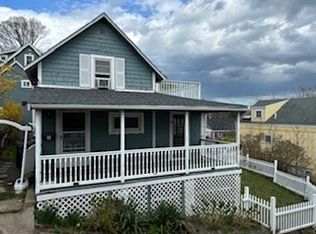 58 Breezy Hill Ter, Nahant, MA 01908
