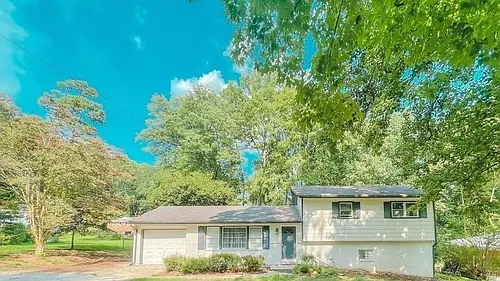 3749 Pin Oak Cir Photo 1