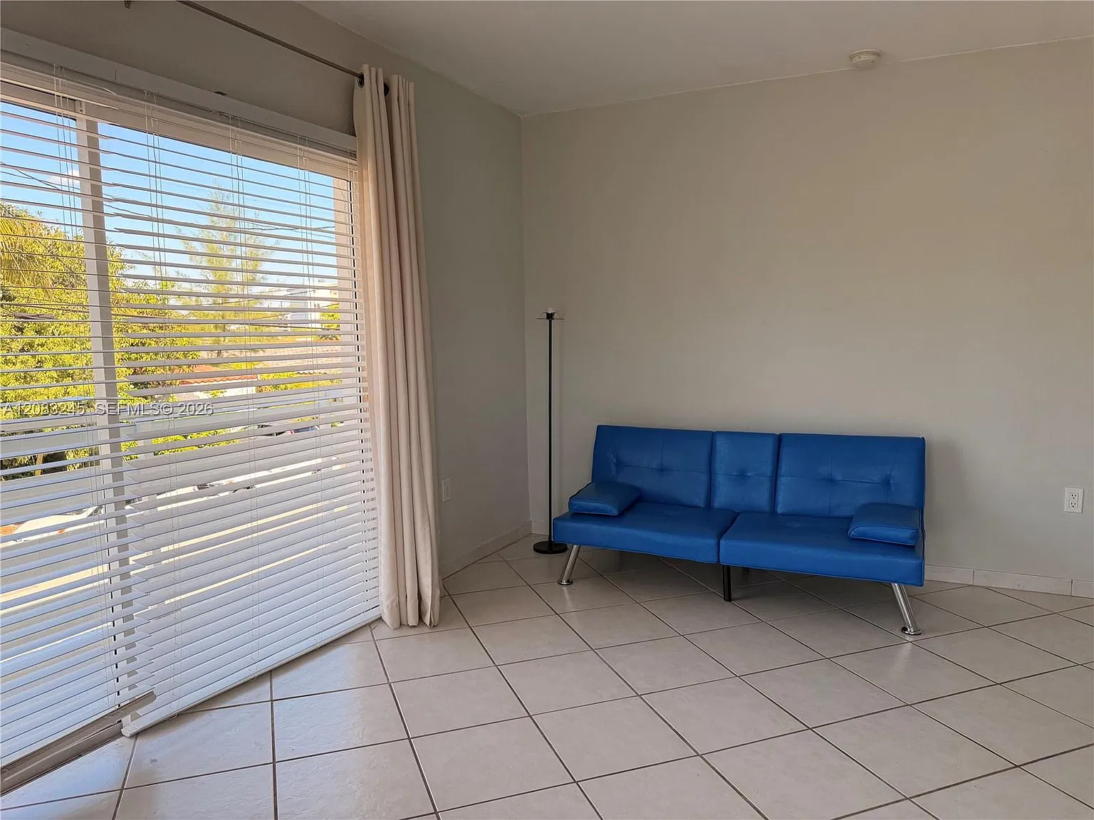 Rose Condo Apt 7 — Photo 4