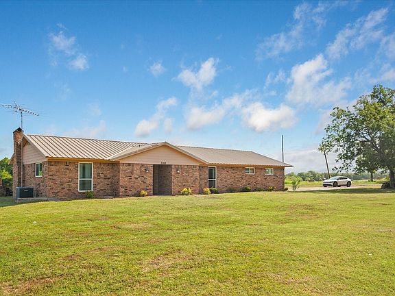 3rd image of 3168 County Road 2182