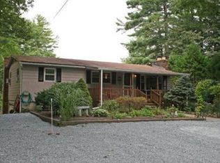 9 Crescent Ter, Lunenburg, MA 01462