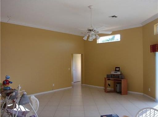 4th image of 4837 NW 57th Ln