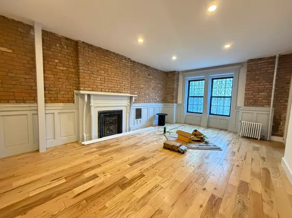 214 Vanburen Street image 1 of 15