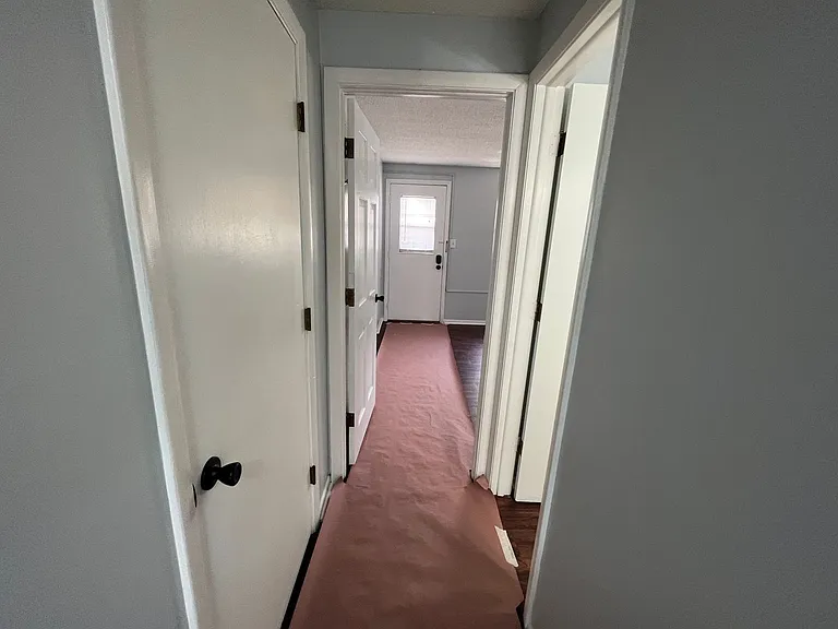 1105 Rivermet Ave — Photo 6