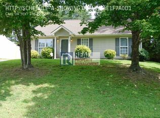 3908 Woodberry Lake Dr, Greensboro, NC 27455