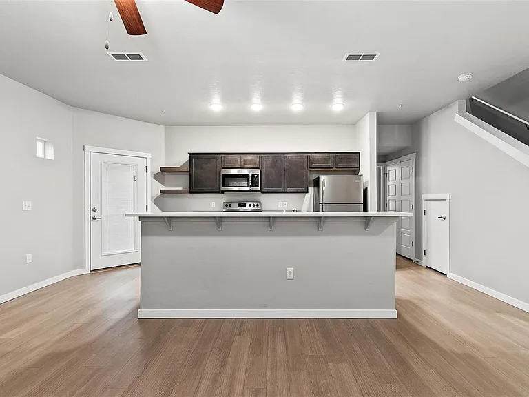 White Hawk Townhomes — Photo 94